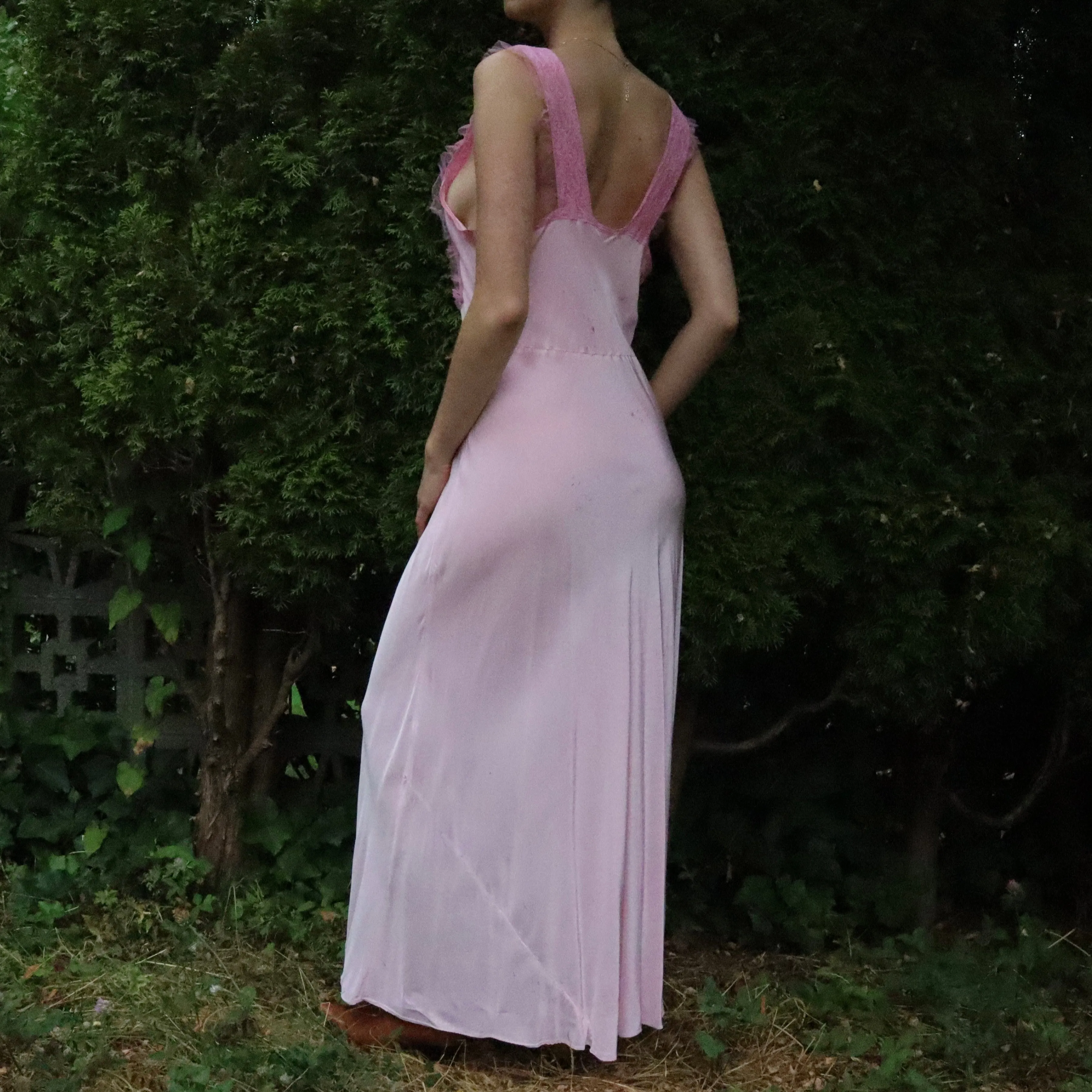Antique Light Pink Nightgown (M-L)