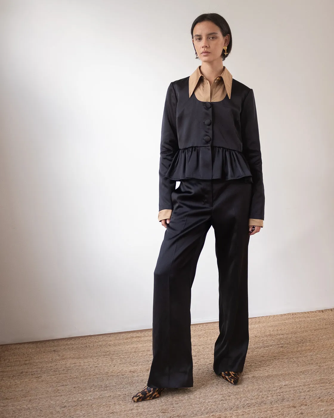 Lana Blouse Duchesse Satin Black