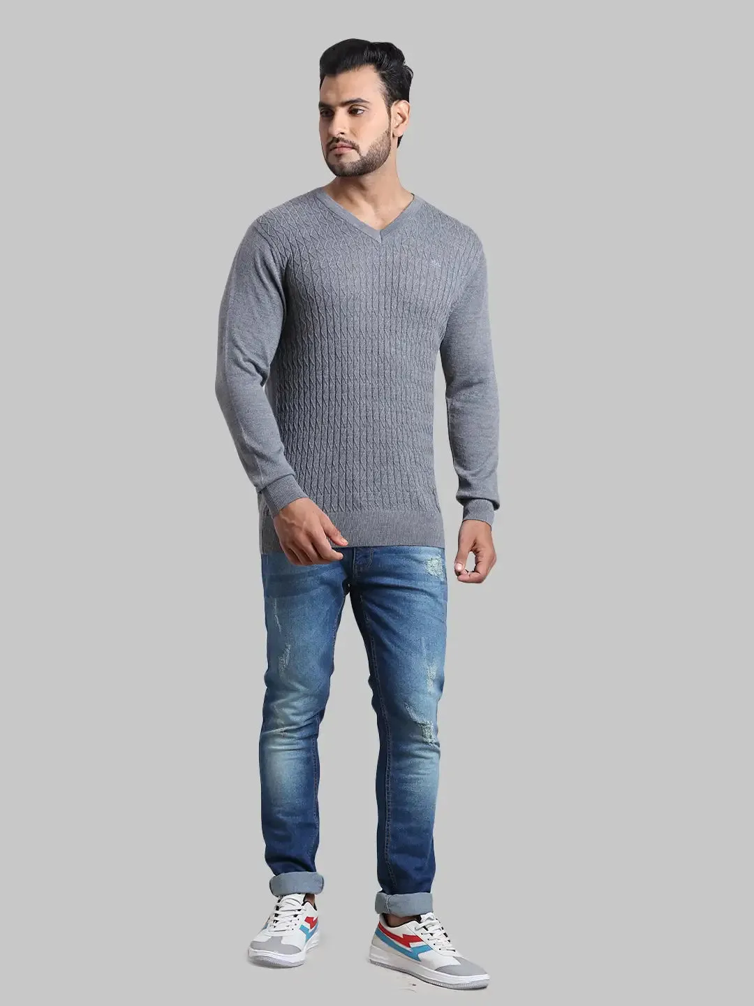 Men Grey Tailored Fit Jacquard Acrylic Wool Blend Full Sleeve V Neck Collar Sweaters
